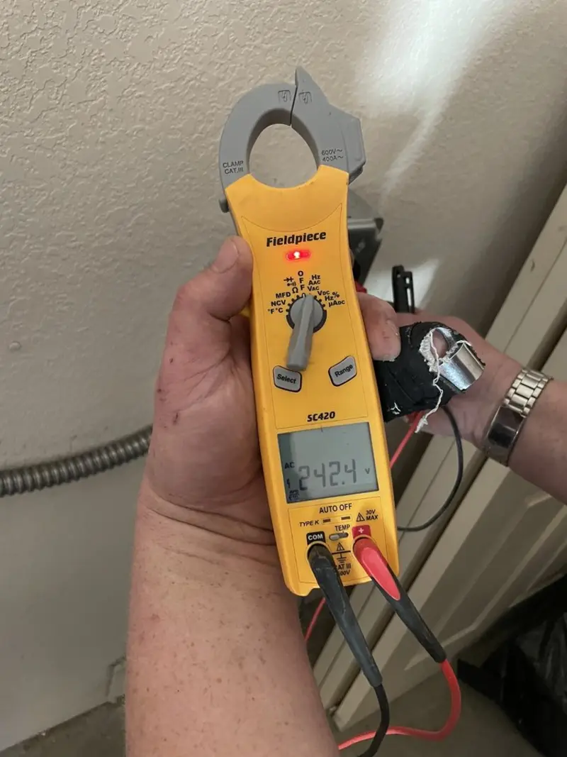 Voltage testing with clamp meter during Generator Installation in Sebastopol